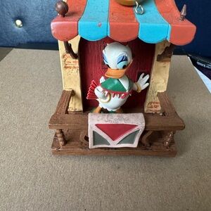 Disney Legacy Sketchbook Daisy Duck 85th Anniversary Ornament